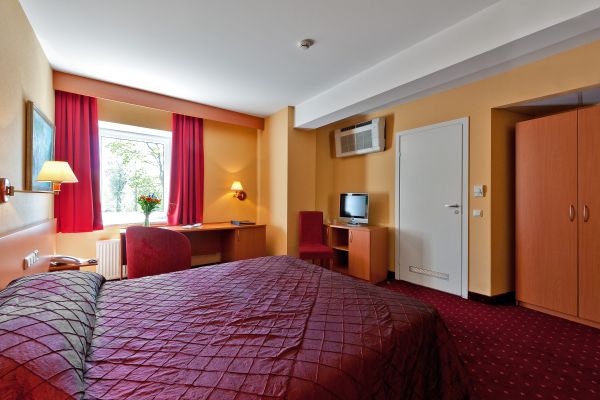 Hotel Europa City (Vilnius)